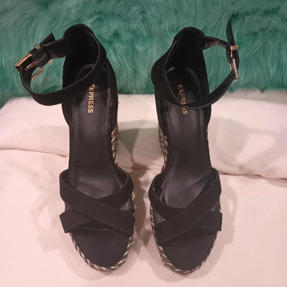Express Espadrille Black and Tan Open Toe Ankle Strap High Wedge Sandals Size 9